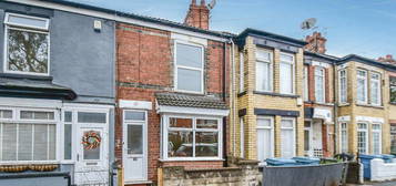 2 bedroom terraced house