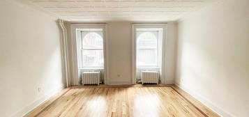 208 Washington Park #1F, Brooklyn, NY 11205