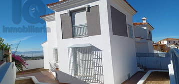 Chalet pareado en venta en calle Carcel