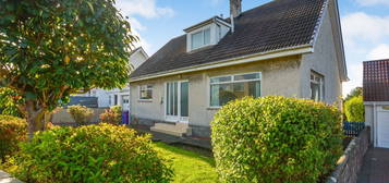 4 bed detached house for sale