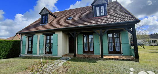 Maison traditionnelle 1 étage  à vendre, 7 pièces, 6 chambres, 152 m²