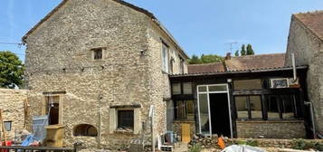 Maison 2 étages  à vendre, 4 pièces, 2 chambres, 110 m²