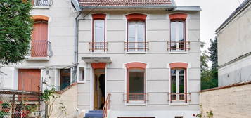 Maison 2 étages  à vendre, 6 pièces, 4 chambres, 129 m²