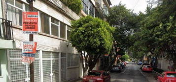 Casa en Venta en Napoles