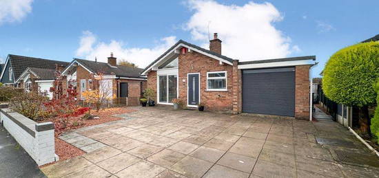 2 bed detached bungalow for sale