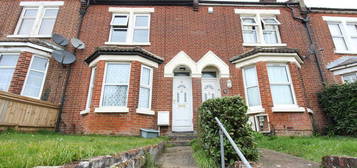 5 bedroom terraced house