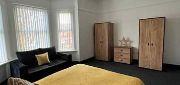 1 bedroom house share