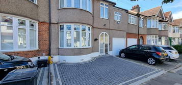 Property for sale in Ashburton Avenue, Ilford IG3