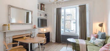 Flat to rent in Bridgeman Road, London N1