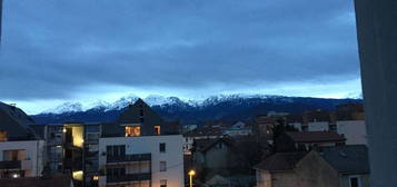 T3 rue Diderot, refait à neuf, balcon, vue