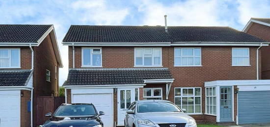 3 bedroom semi-detached house