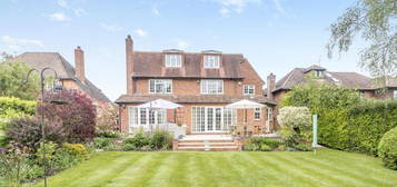 5 bedroom detached house for sale