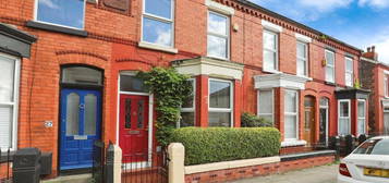 3 bedroom terraced house for sale