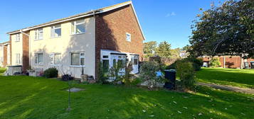 Flat to rent in Crescent Road, Birchington CT7