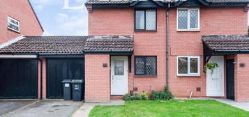 2 bedroom semi-detached house to rent