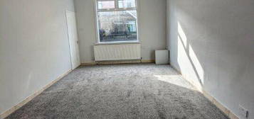 2 bedroom terraced house