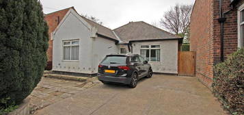 2 bedroom detached bungalow to rent