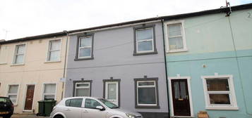 2 bedroom terraced house