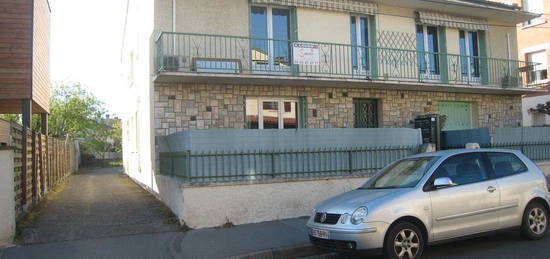 St Exupéry - T1 - 31 M2 - 495 euros CC