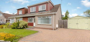 4 bed semi-detached house for sale