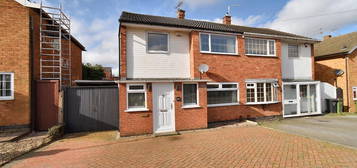 3 bed semi-detached house for sale