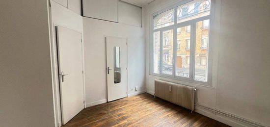 Studio cosy - 14 m2- Centre Ville Reims