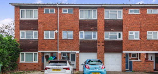 Town house for sale in Milton Close, Amblecote, Stourbridge DY8