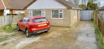 3 bedroom detached bungalow for sale