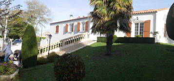 Maison individuelle F4 de bourg Corme Royal