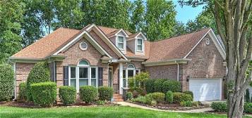10194 Willow Rock Dr, Charlotte, NC 28277