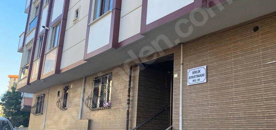 BAĞLARBAŞI MAHALLESİ DESTEGÜL SOKAK 2.KAT ASANSÖR BALKON KİRALIK