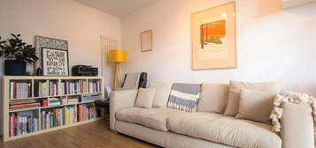 Flat to rent in 235 Old Ford Road, 235 Old Ford Road, London E3