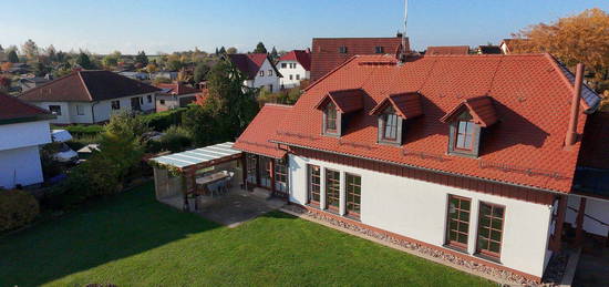 Exklusives Einfamilienhaus mit Panoramablick auf Erfurt