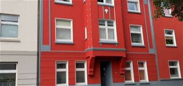 3,5-Zimmer-Wohnung mit Balkon in ruhiger Lage Nähe Steeler-Straße!