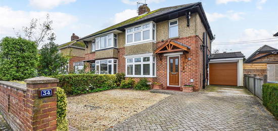 2 bed semi-detached house for sale