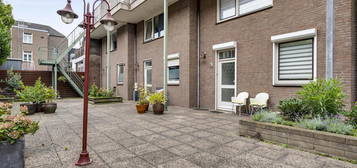 Kruisherenstraat 117