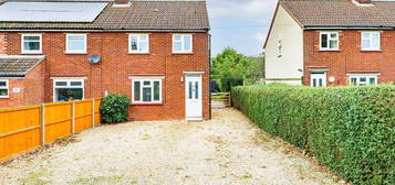 2 bed semi-detached house for sale