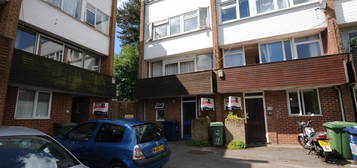 Property to rent in Horwood Close, Headington, Oxford OX3