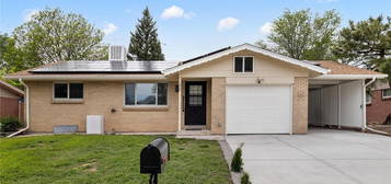 5329 Flower Cir, Arvada, CO 80002