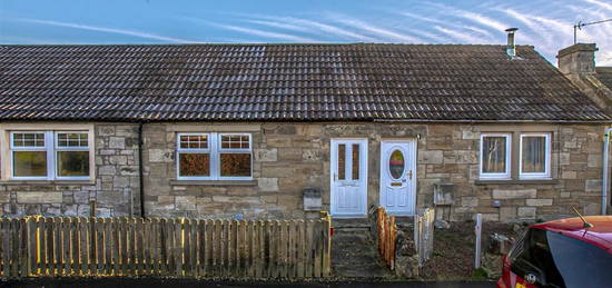 Cottage to rent in Hill Street, Ladybank, Cupar KY15