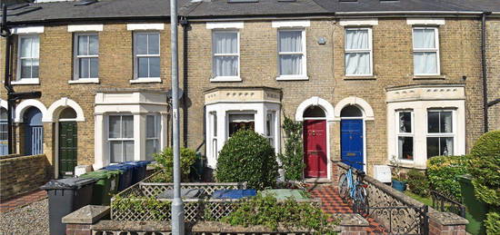 3 bed terraced house to rent