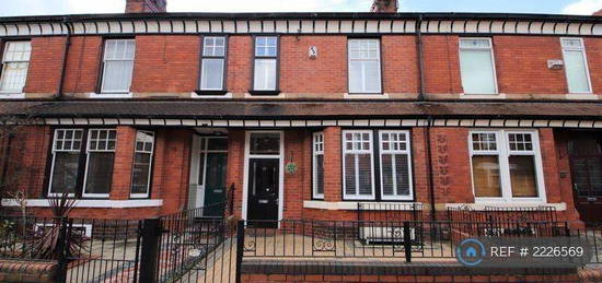 3 bedroom terraced house