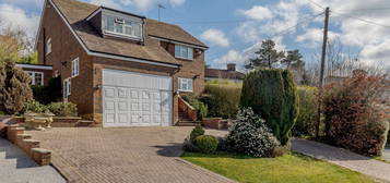 5 bed detached house for sale