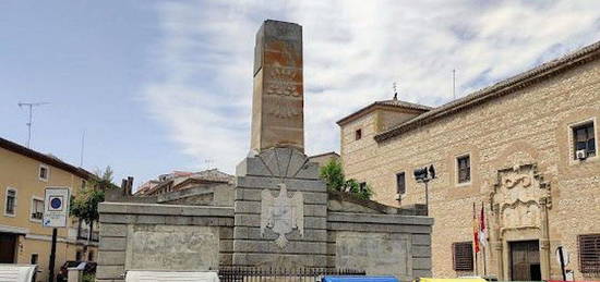 Piso en Urbanización San Isidro, Ocaña