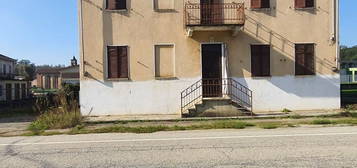 Casa indipendente in vendita in frazione Pergatti Valle, 3