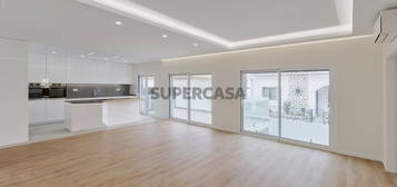 Apartamento T4 - condomínio privado - Alcochete