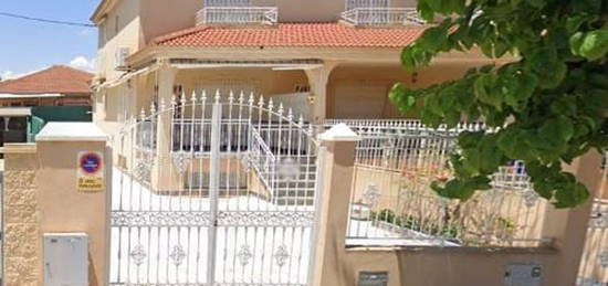 Casa o chalet independiente en venta en calle Pintor Tuset s/n