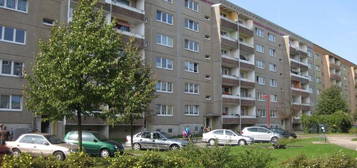 4 Raum-Wohnung mit Balkon