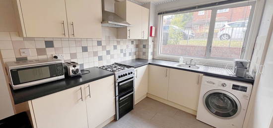 Terraced house to rent in Park Barn Drive, Guildford GU2