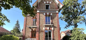 Maison  à vendre, 7 pièces, 5 chambres, 140 m²